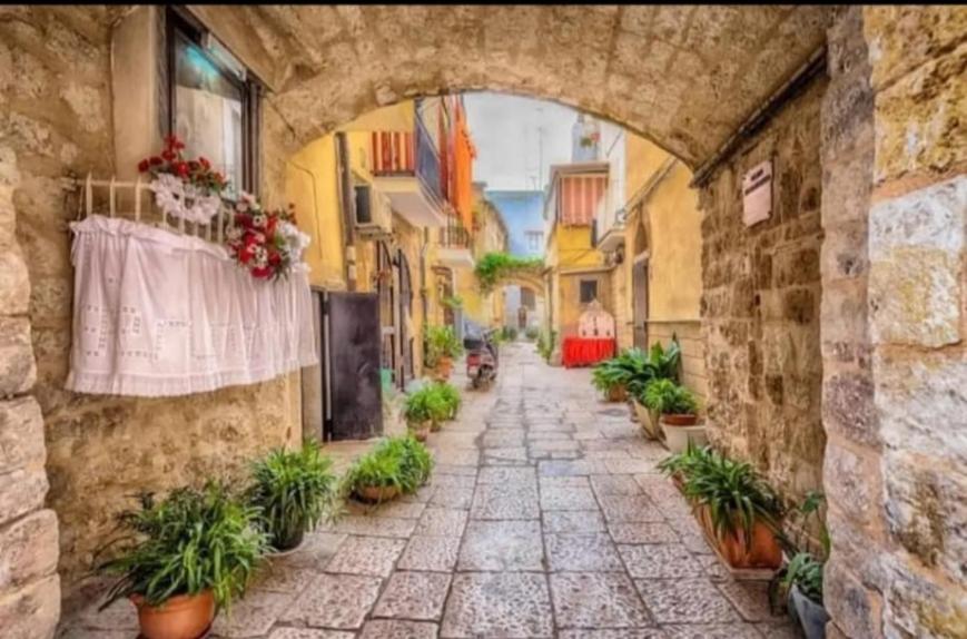 L'Incanto Del Borgo Antico- Locazione Turistica Bari Esterno foto